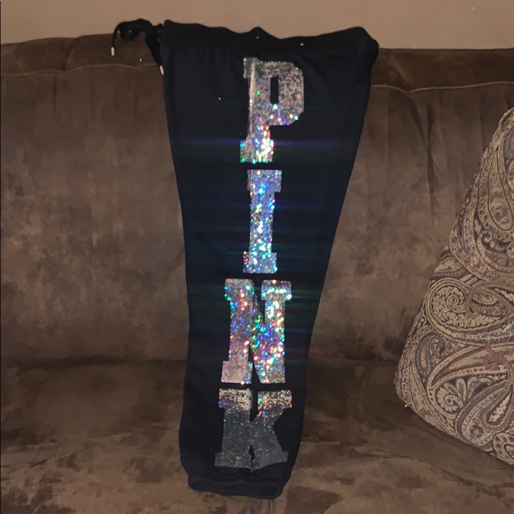 *SOLD* VS PINK VERY RARE SEQUIN JOGGERS